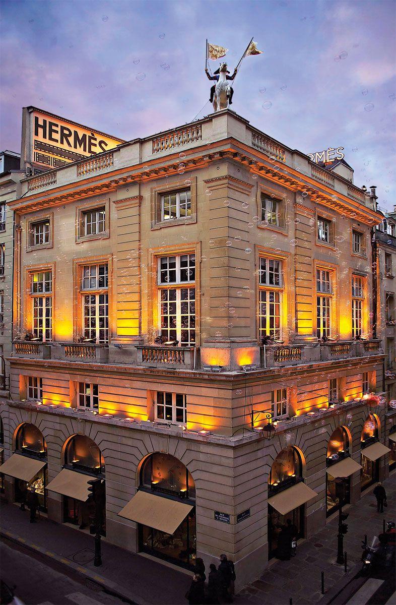 Hermès, Loewe : l’animation, nouvel outil de communication ?