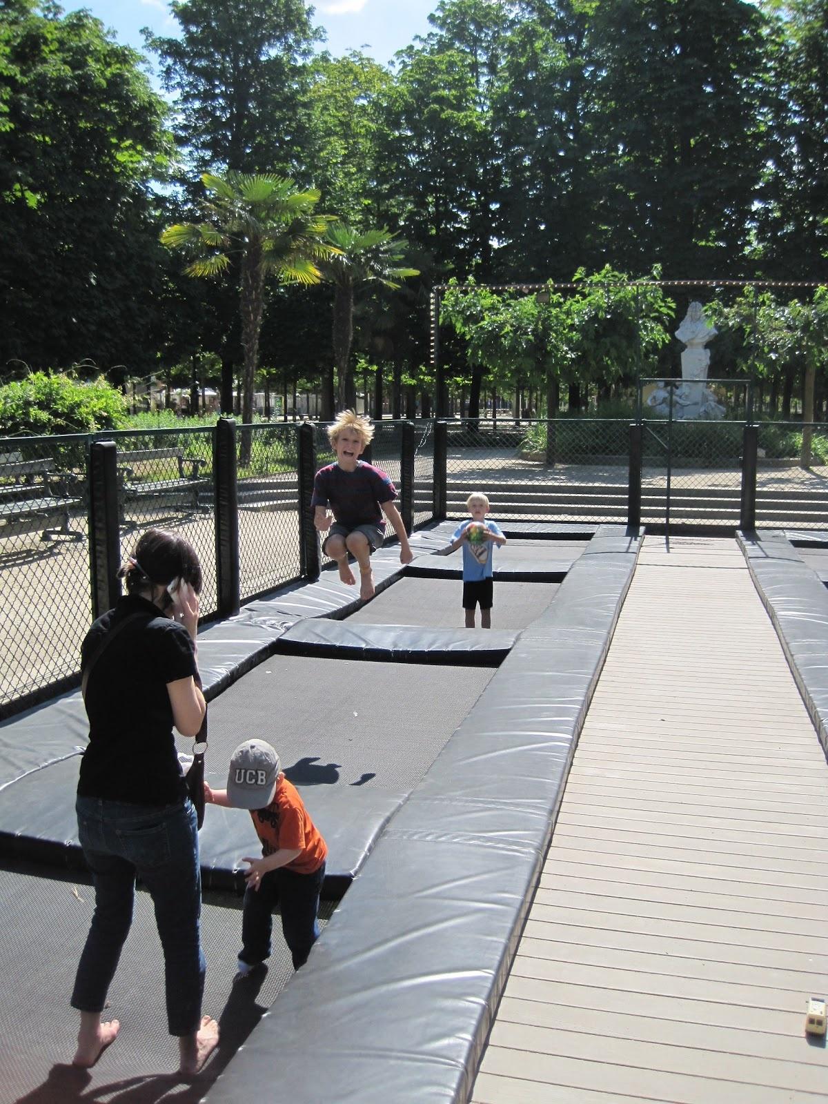 Trampolines des Tuileries