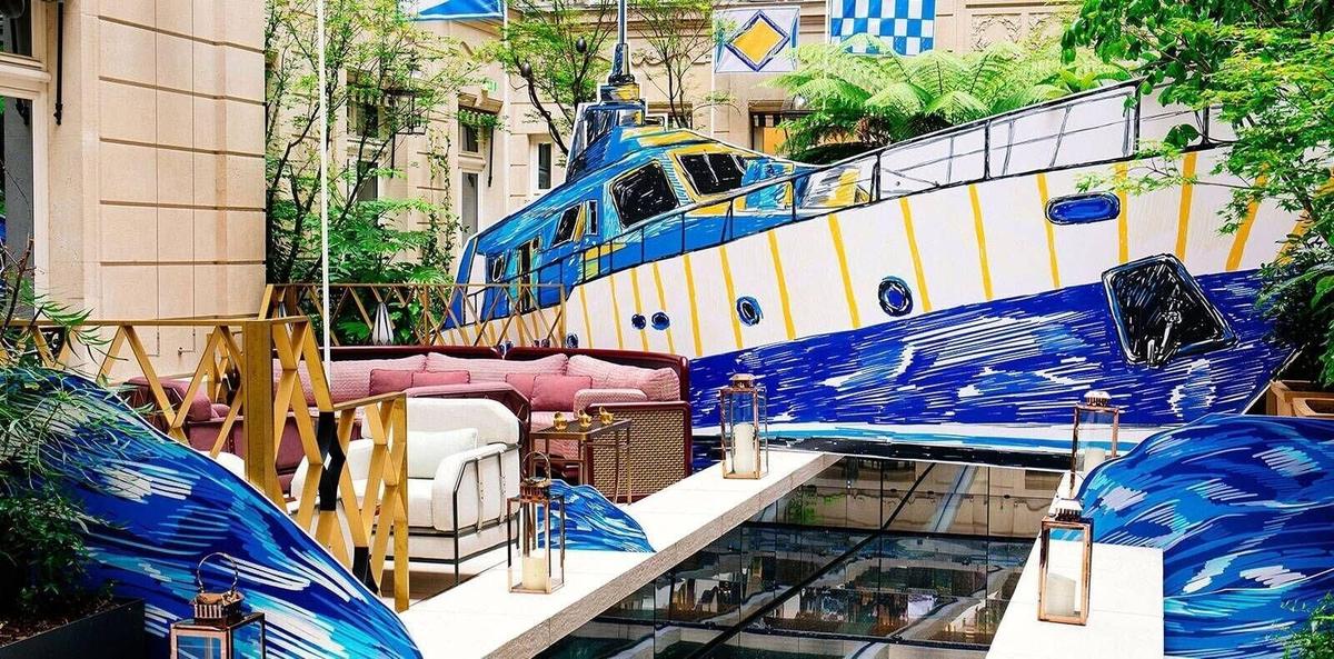 Yacht Club