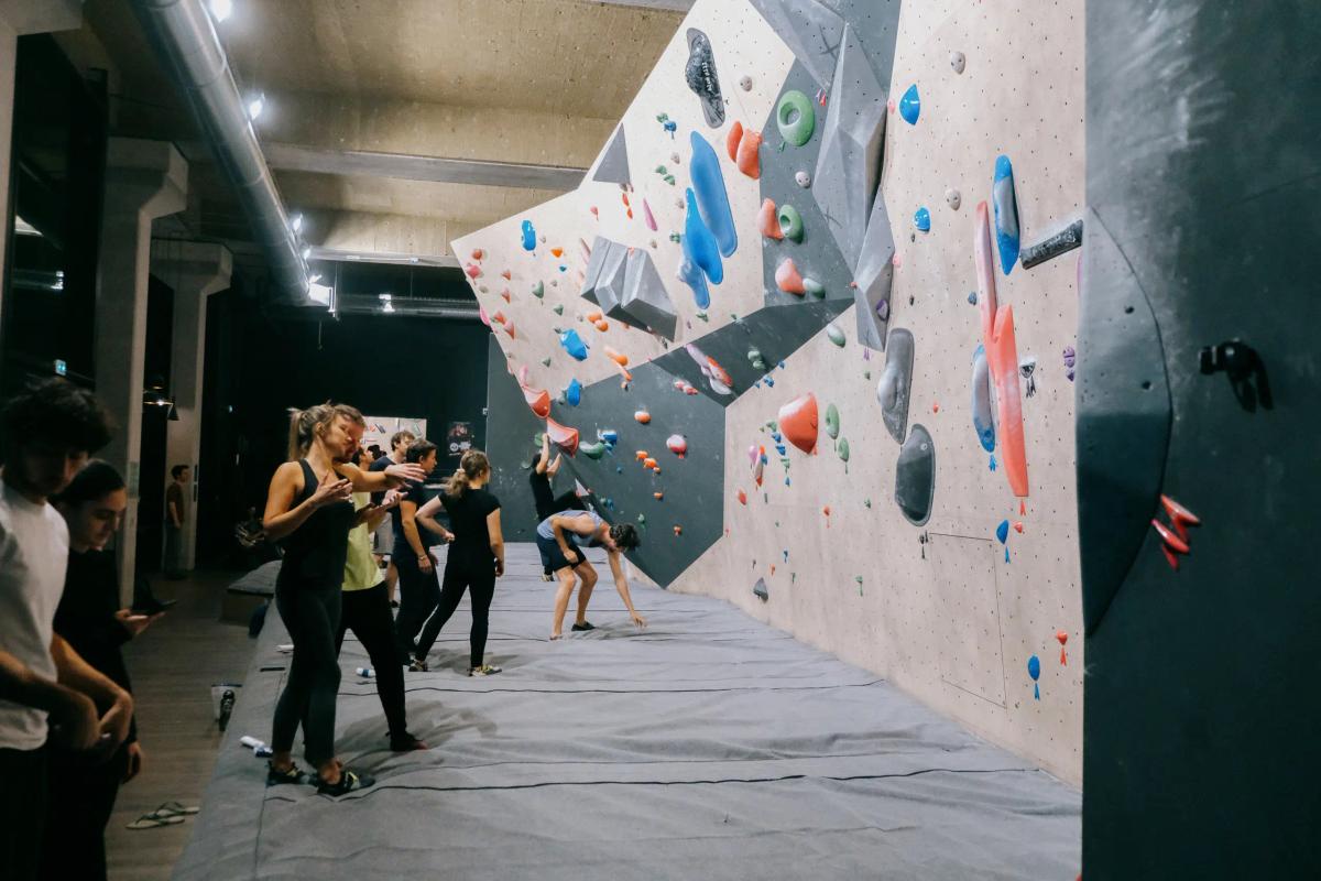 Climbing Batignolles