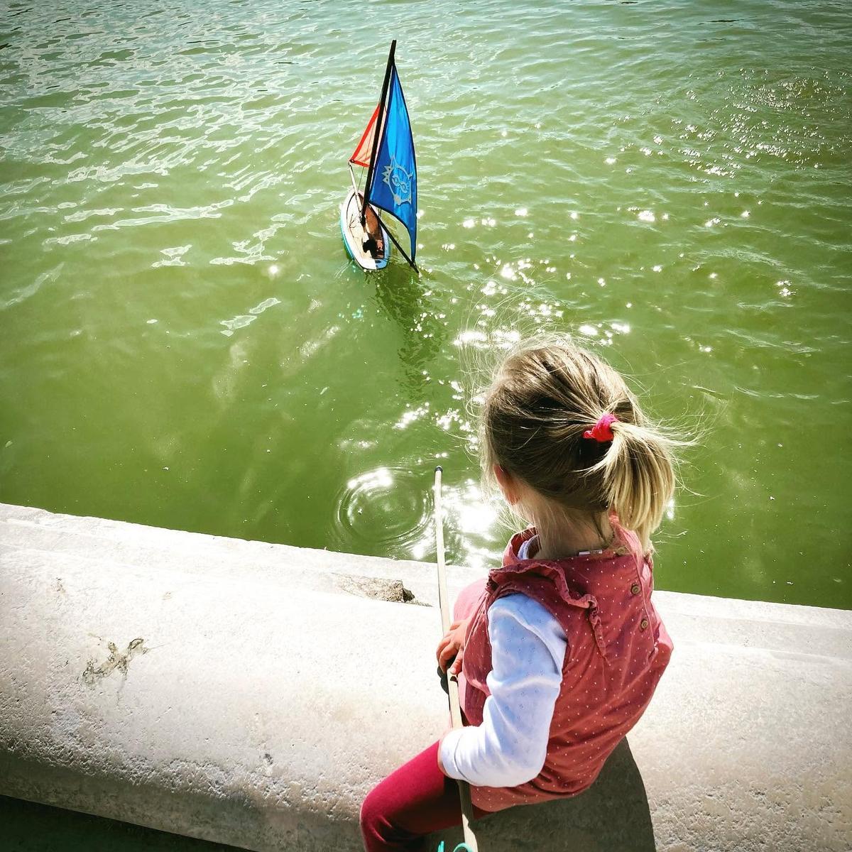 Petits bateaux